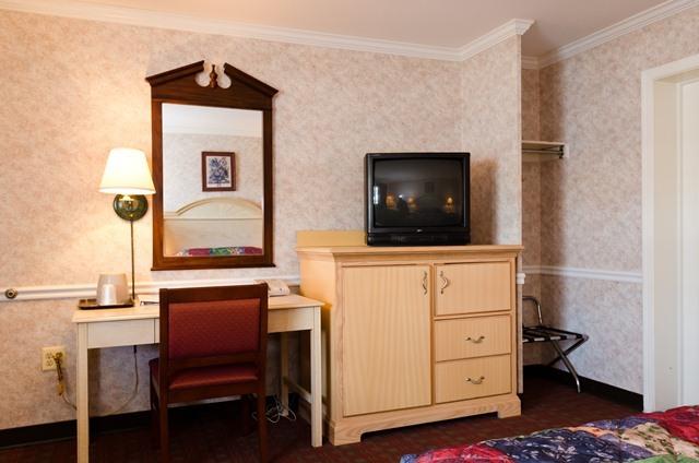 מוטל Rodeway Inn Fairfax