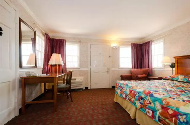 Motelli Rodeway Inn Fairfax