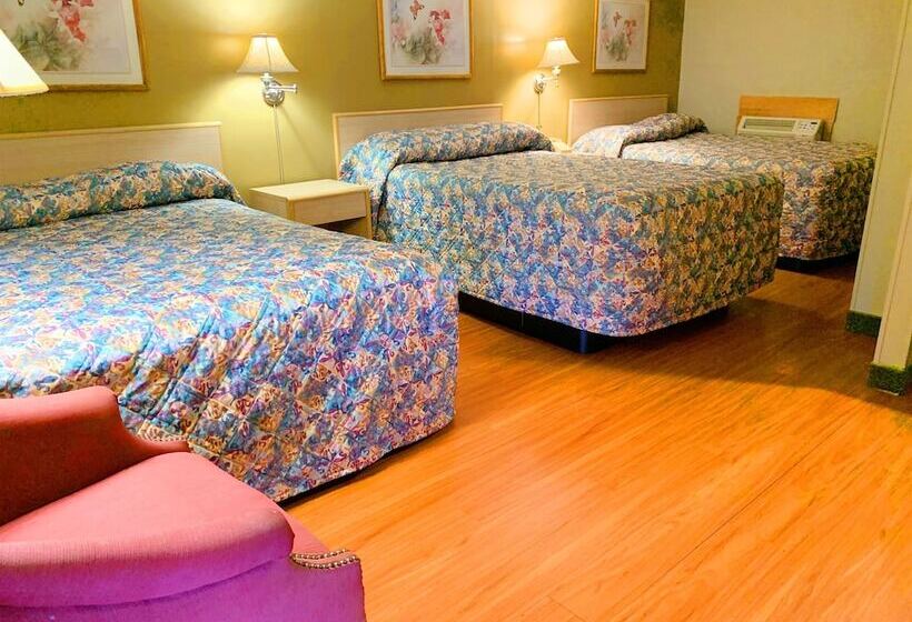 فندق على الطريق Super 7 Inn