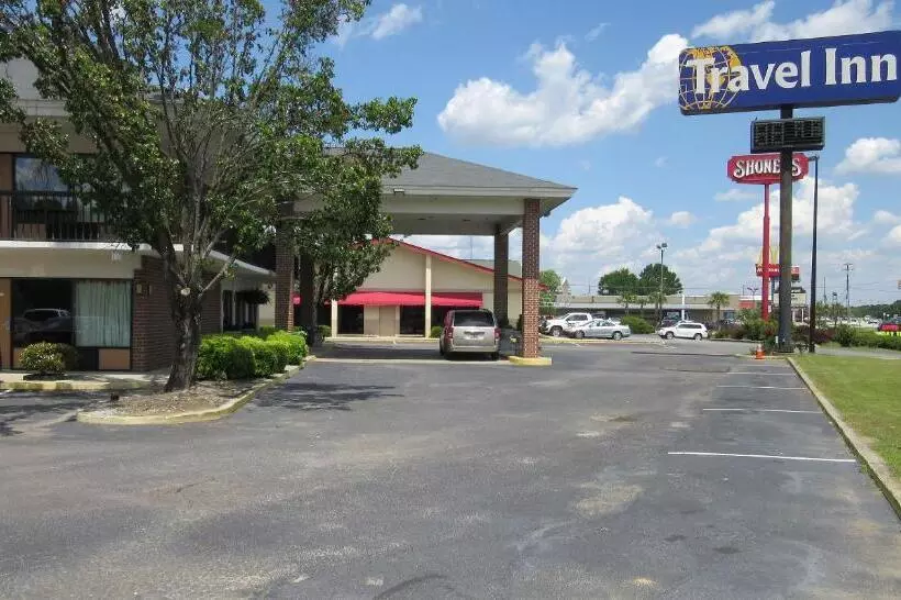 モーテル Travel Inn Lugoff