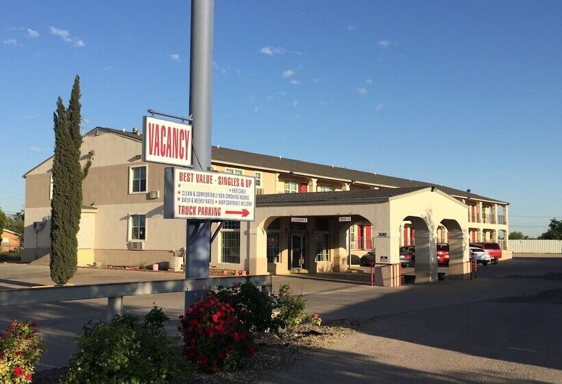 فندق على الطريق Villa West Inn