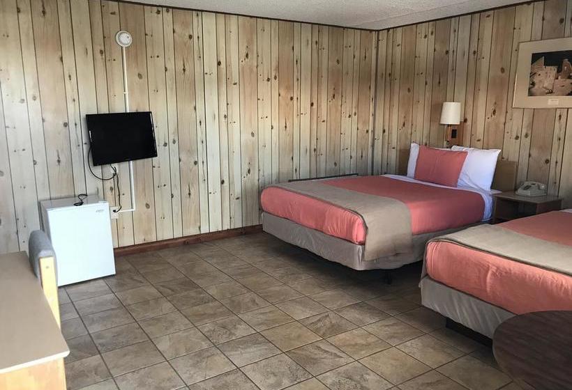 Мотель White Eagle Inn