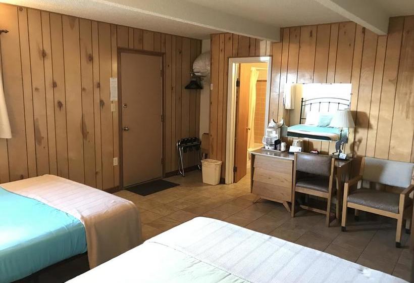 Мотель White Eagle Inn