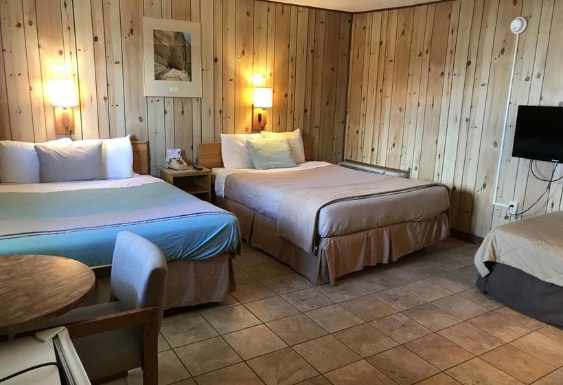 Мотель White Eagle Inn