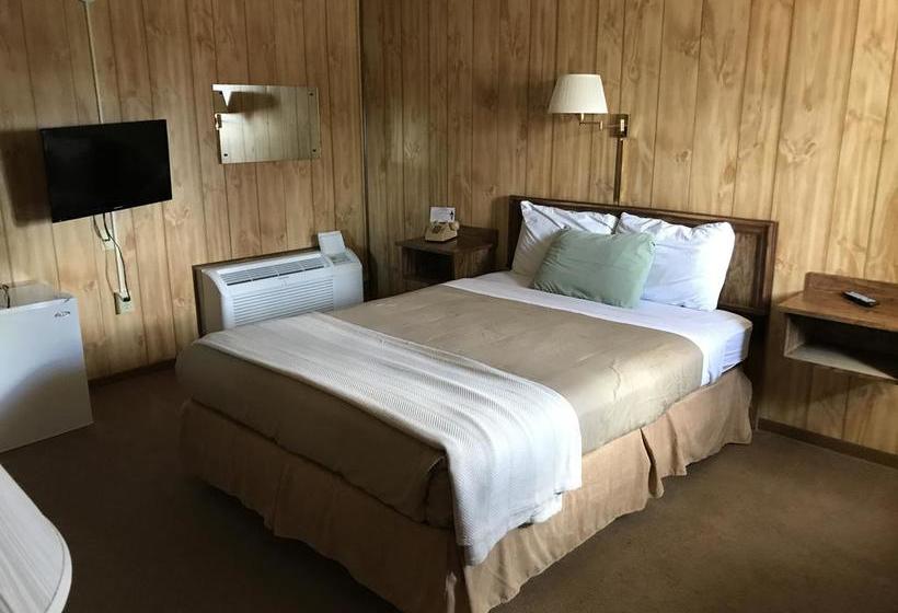 Мотель White Eagle Inn