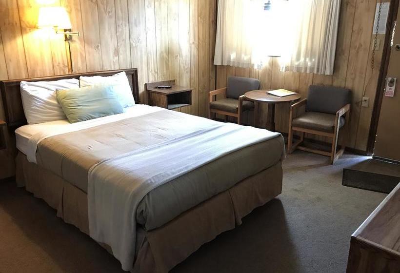 Мотель White Eagle Inn