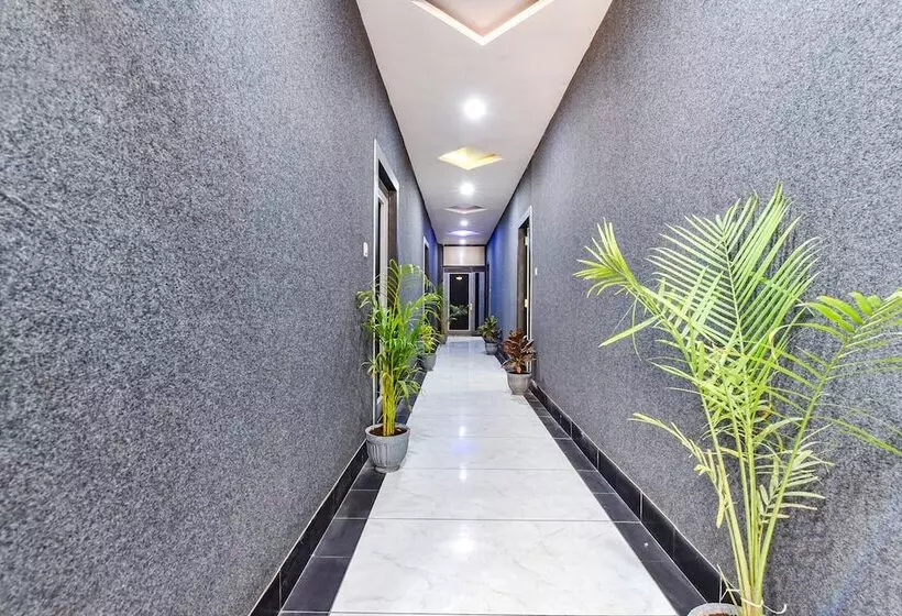 Fabhotel Surya Palace