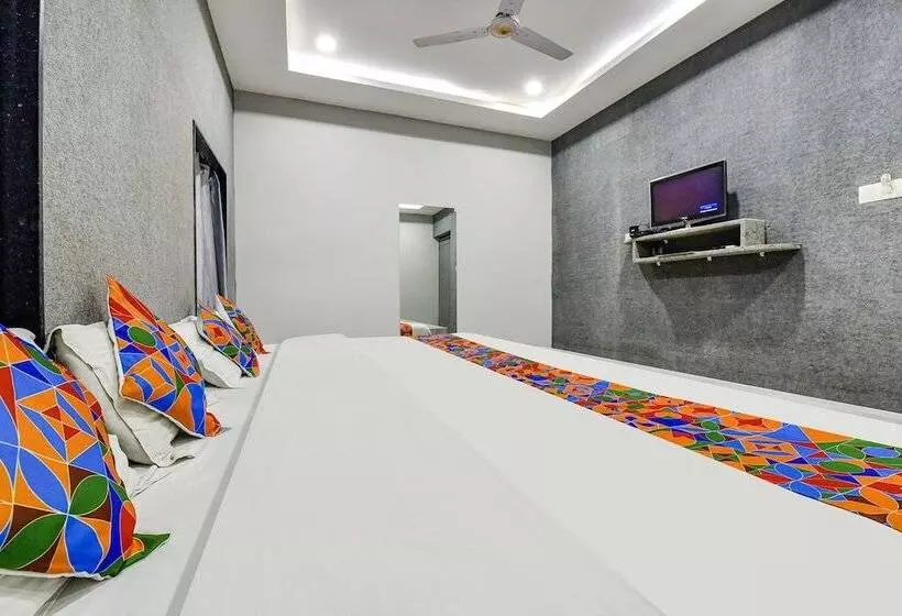 Fabhotel Surya Palace
