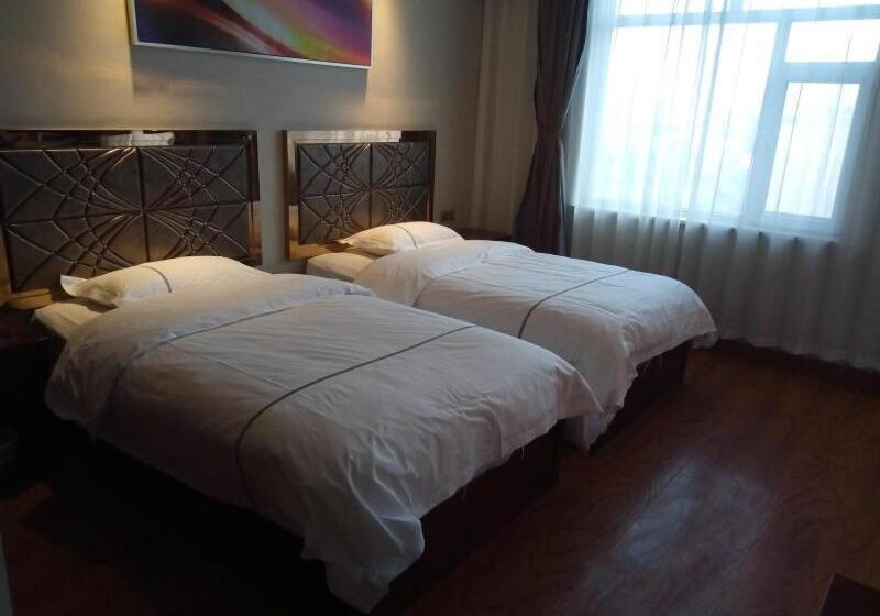 فندق Greentree Haixi Golmud Pedestrian Business