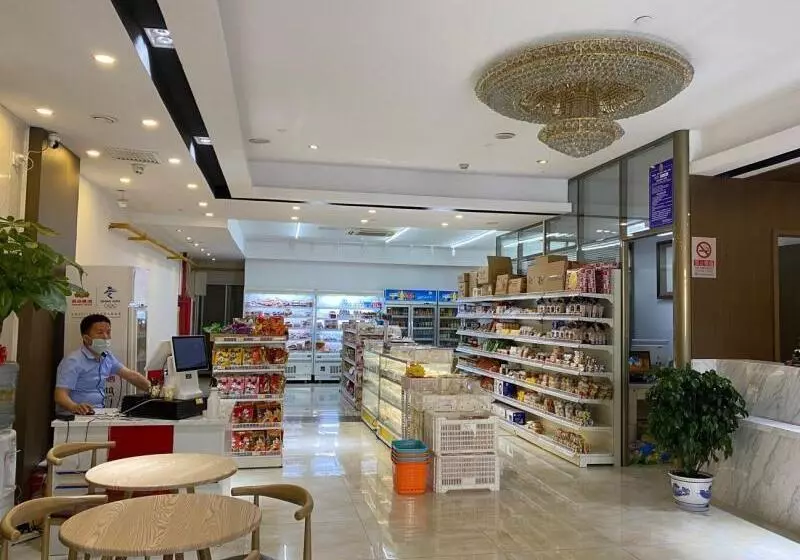 Hotelli Greentree Inn Beijing Changping District Huilongguan Pingxifu Metro Station Express