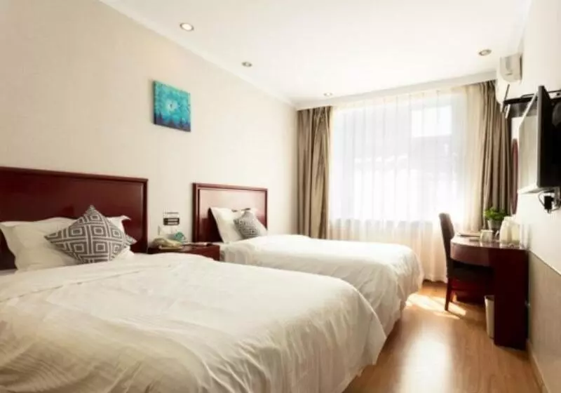Hotelli Greentree Inn Hebei Zhangjiakou Jinding Ci’er Mountain Road Business