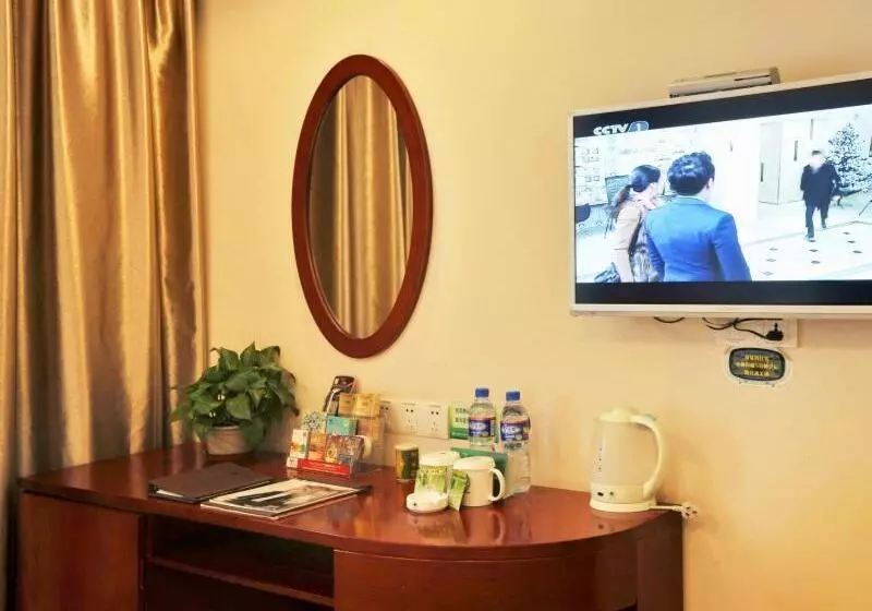 Hotelli Greentree Inn Hebei Zhangjiakou Jinding Ci’er Mountain Road Business