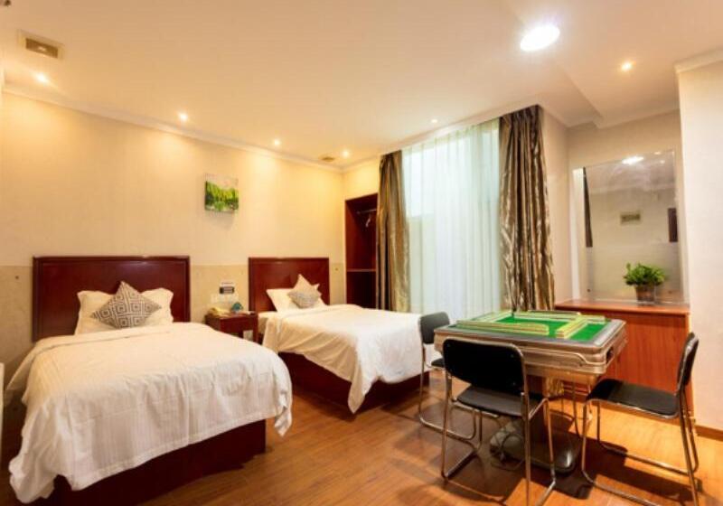 בית מלון כפרי Greentree Inn Hebei Zhangjiakou Jinding Ci’er Mountain Road Business