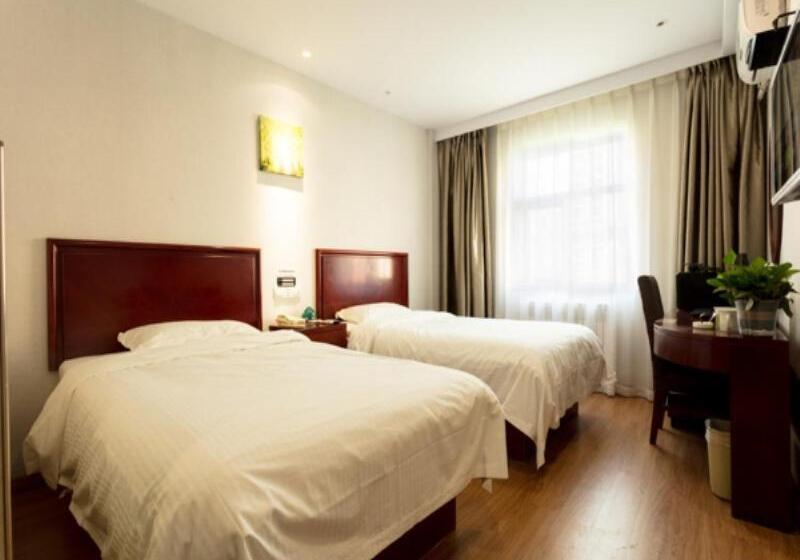 בית מלון כפרי Greentree Inn Hebei Zhangjiakou Jinding Ci’er Mountain Road Business