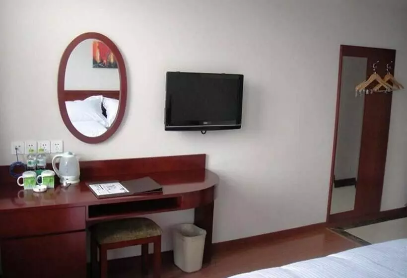 Hotelli Greentree Inn Nanjing Xianlin Road Jinmaroad Subway Station Shell