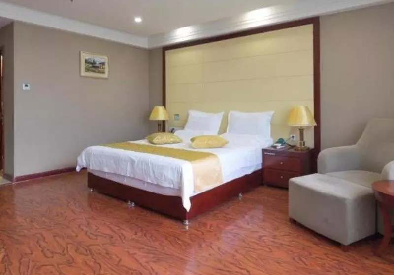 Hotelli Greentree Inn Taiyuan Pingyang Road Business