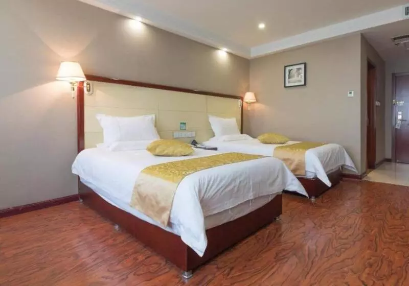 Hotelli Greentree Inn Taiyuan Pingyang Road Business