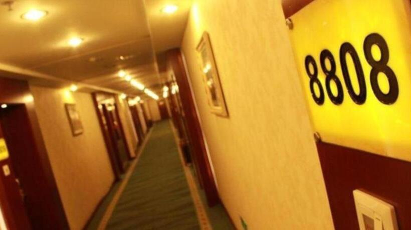 فندق Greentree Inn Taiyuan Pingyang Road Business