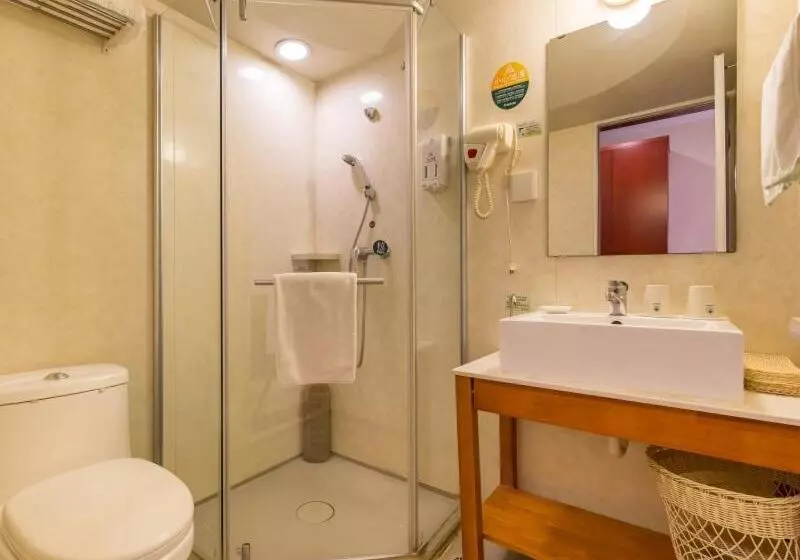 Hotelli Greentree Inn Xuzhou High Speed Railway Zhanqian Square