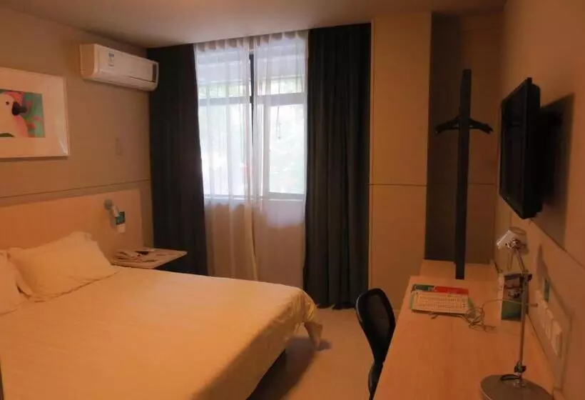 Hotelli Jinjiang Inn Shangrao Zhongshan Road