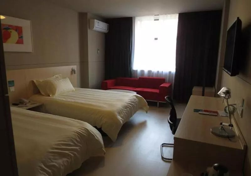 Hotelli Jinjiang Inn Shangrao Zhongshan Road