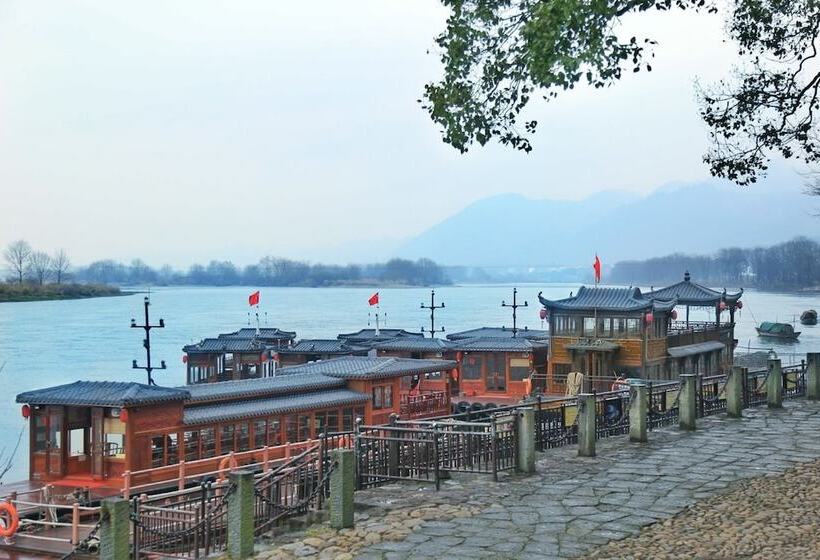 Отель Seclusive Life In Landscape