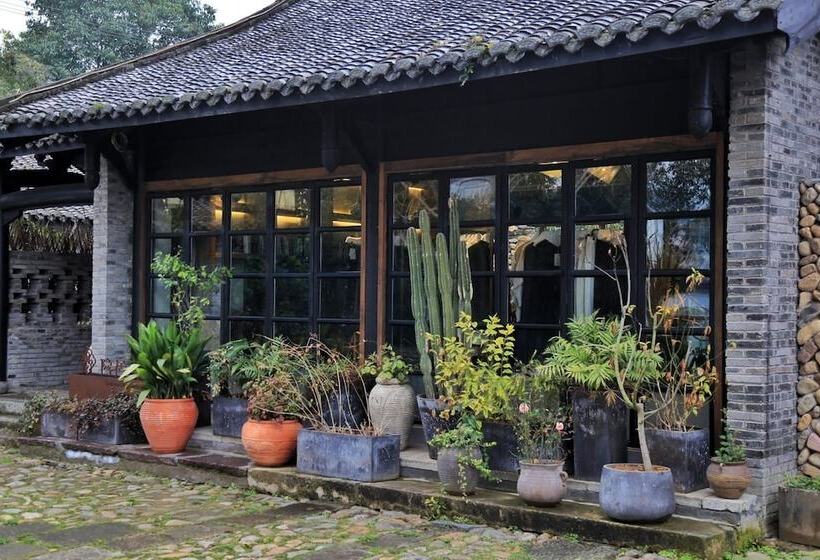 Отель Seclusive Life In Landscape