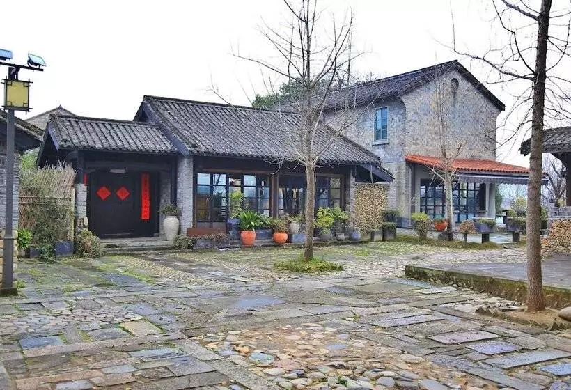 Hotelli Seclusive Life In Landscape