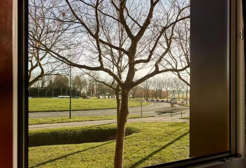 B&B Hotel Marne La Vallée Val D' Europe