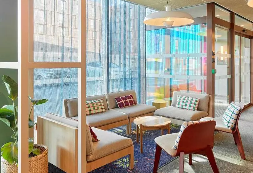 B&B Hotel Marne La Vallée Val D' Europe