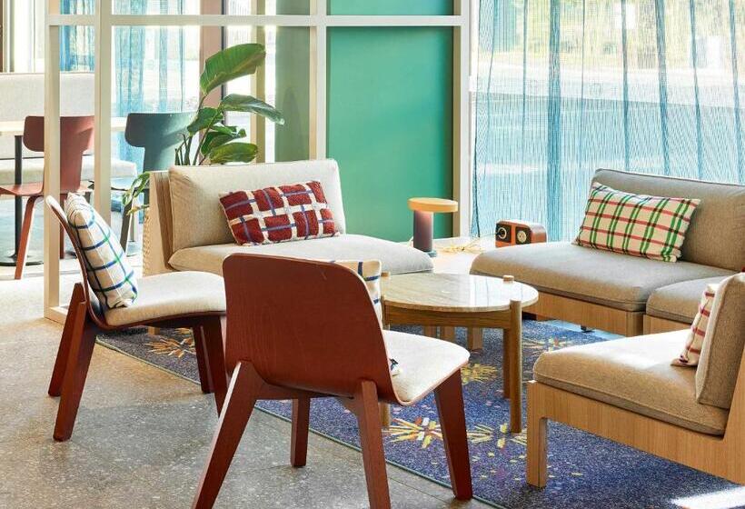 B&B Hotel Marne La Vallée Val D' Europe