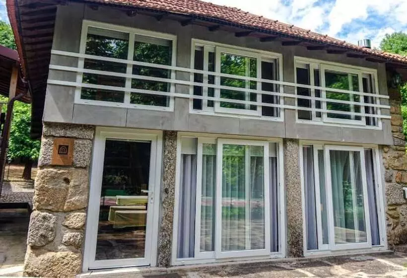 ベッドアンドブレックファースト Casas Do Souto