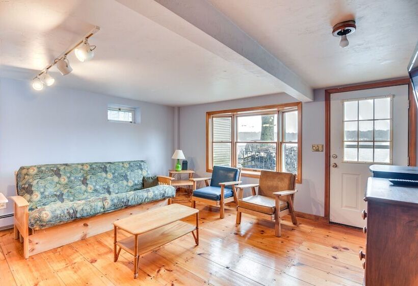 Classic Waterfront Home On Lake Maspenock W/ Grill