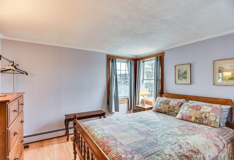 Classic Waterfront Home On Lake Maspenock W/ Grill