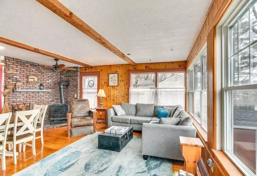 Classic Waterfront Home On Lake Maspenock W/ Grill