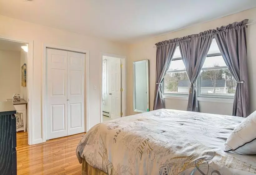 East Falmouth Home W/ Game Room   2 Mi To Beach!