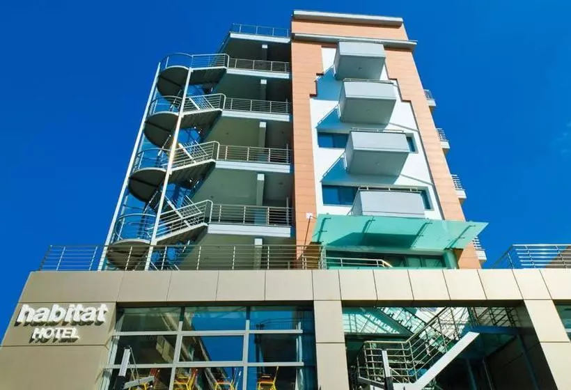 Hotelli Habitat