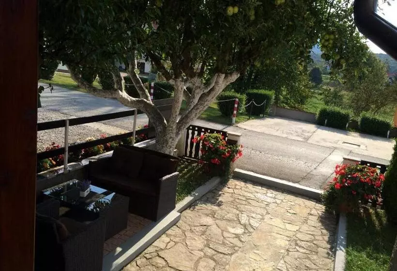 Hotelli House Leonarda