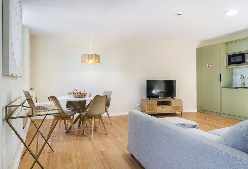 هتل Metropolitan Lisbon Laranjeiras