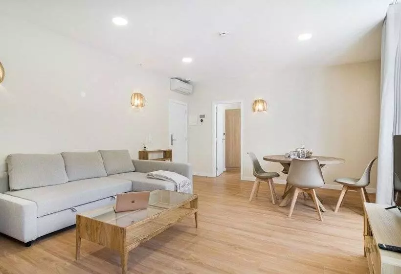 هتل Metropolitan Lisbon Laranjeiras