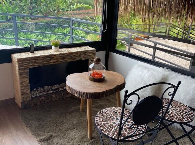 בית מלון כפרי Rancho Ecoturistico El Faro