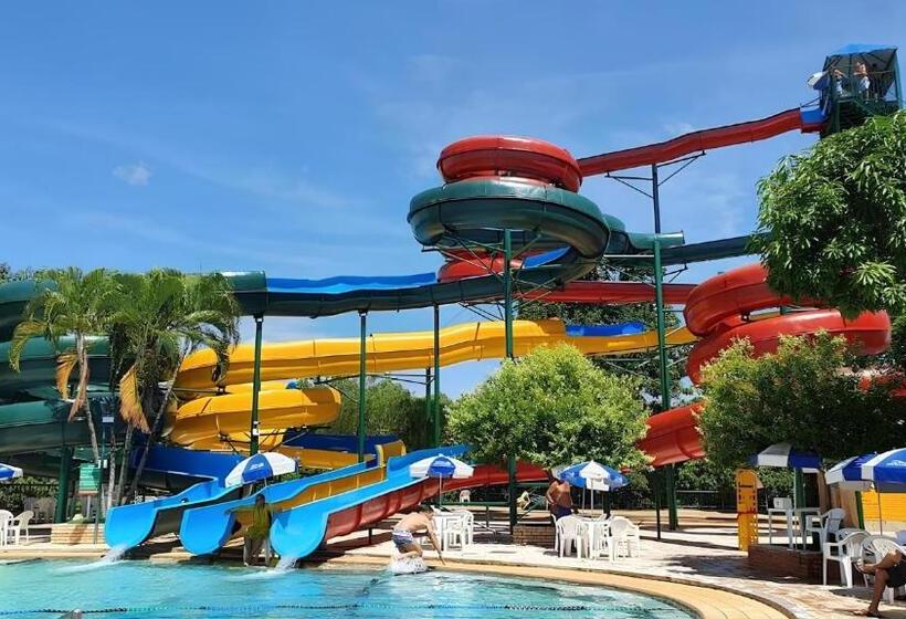 Piazza Diroma Com Acesso Ao Acqua Park E Splash   Gabriel