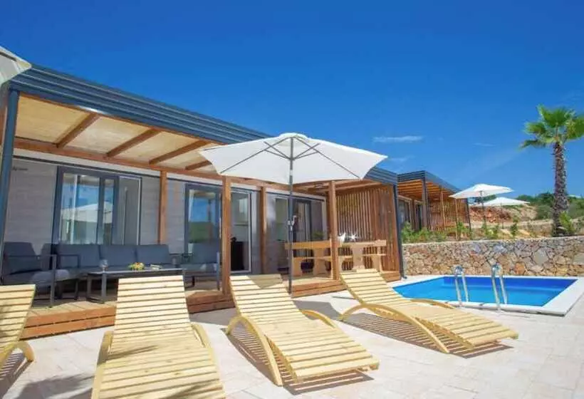 Lastura Mobile Homes