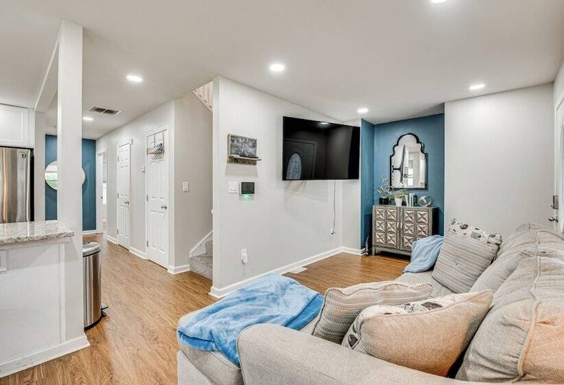 Charming Atlanta Home W/ Yard ~ 7 Mi To Downtown!