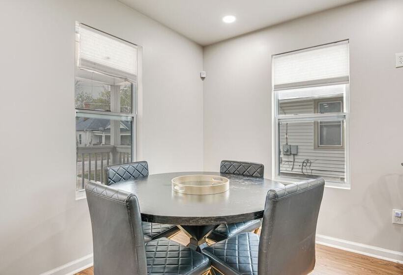 Charming Atlanta Home W/ Yard ~ 7 Mi To Downtown!