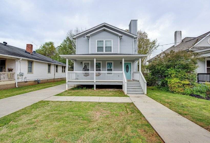 Charming Atlanta Home W/ Yard ~ 7 Mi To Downtown!