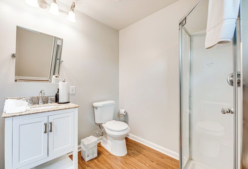 Charming Atlanta Home W/ Yard ~ 7 Mi To Downtown!