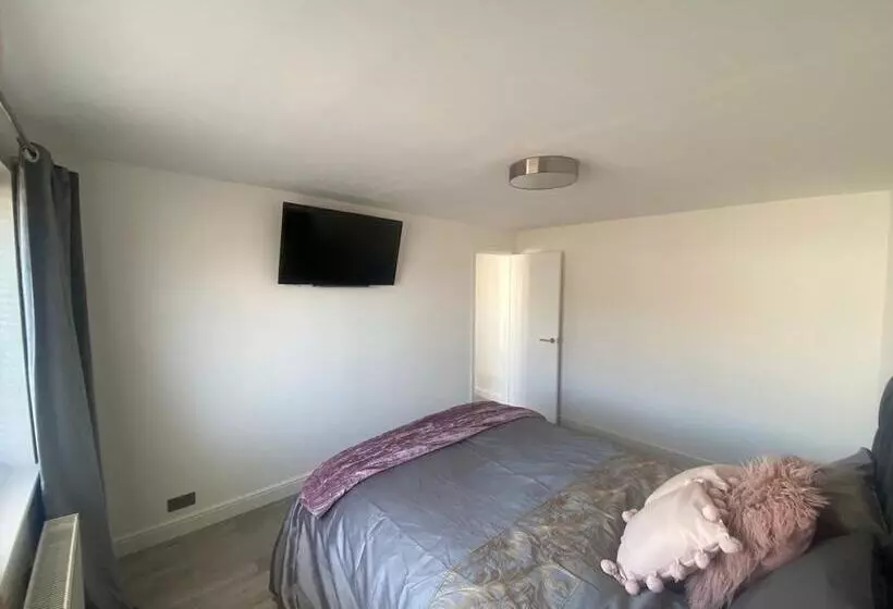 Cozy Coastal Bungalow In Prestatyn