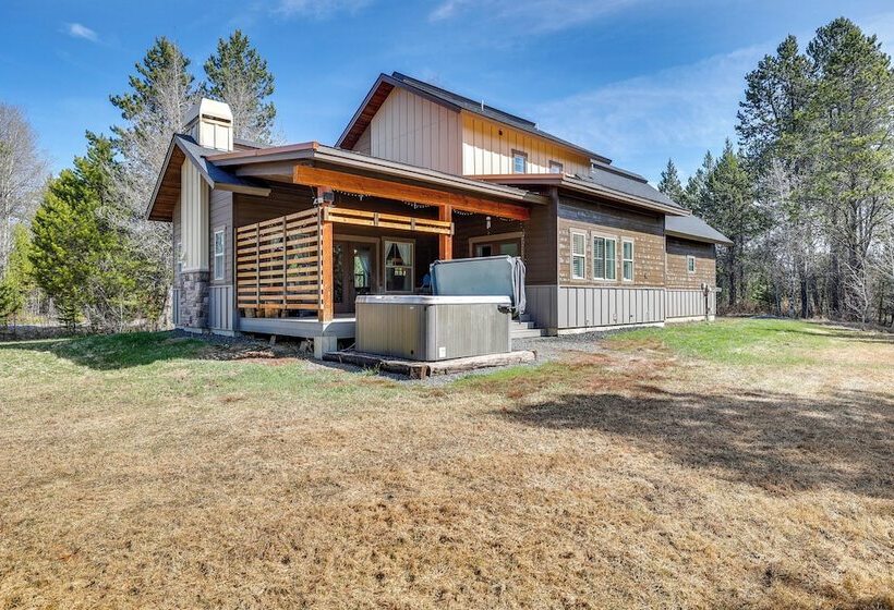 Donnelly Cabin W/ Hot Tub < 1 Mi To Boulder Creek!