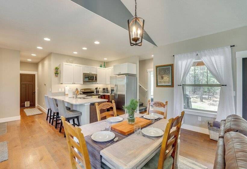 Donnelly Cabin W/ Hot Tub < 1 Mi To Boulder Creek!